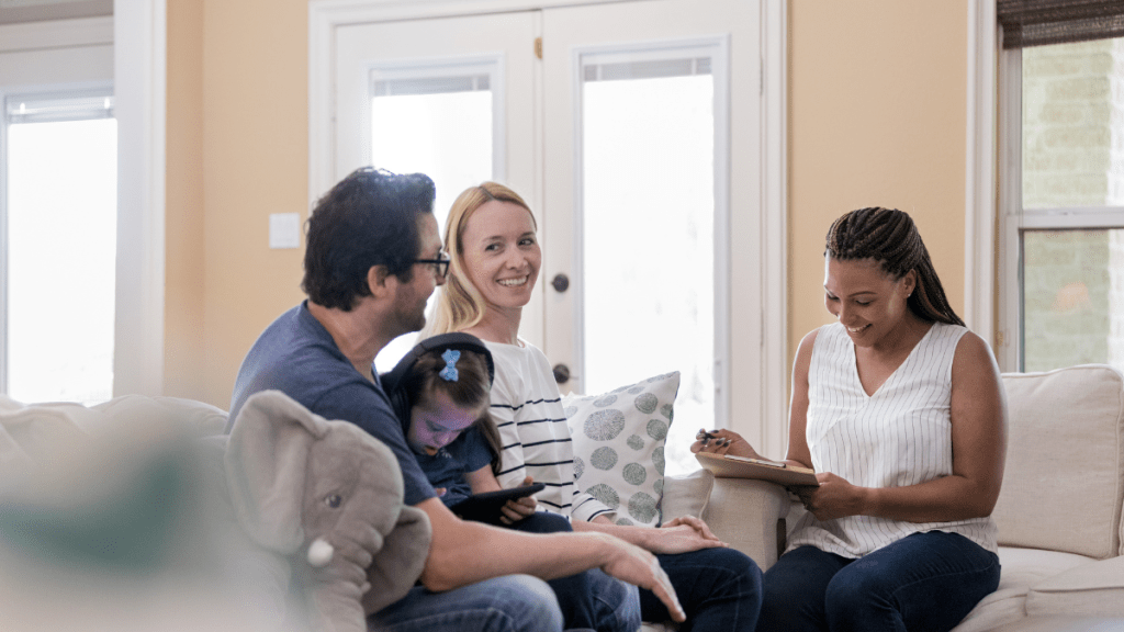 Jak rozpoznać brak zaangażowania klienta pomocy społecznej: analiza&nbsp;zachowań.